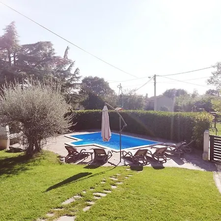 House 1808 Vakantiehuis Kosinozici